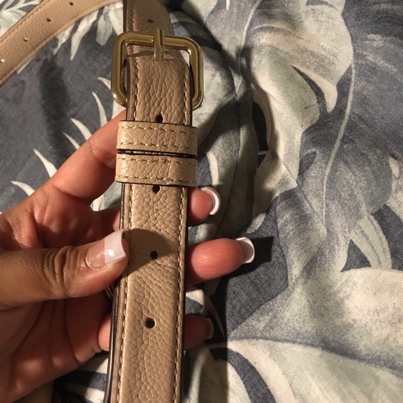 SOLD Kate Spade Belt Bag Nude - Picture 5 of 7